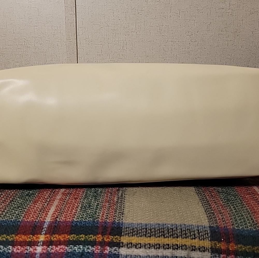 Telfar Purse - Picture 5 of 16